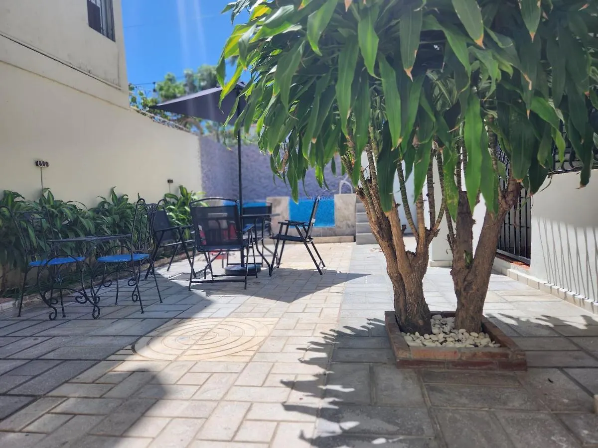 Private House With Pool In Santo Domingo, Quiet, 4 Bed 4 Bath, Brick Bbq, Wi-Fi, Ac, Hot Water, Full Kitchen, Garden Villa Tatil Evi